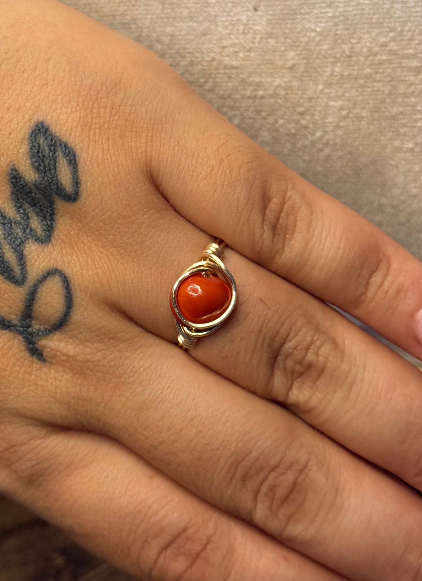 Sortija de Granate lareño