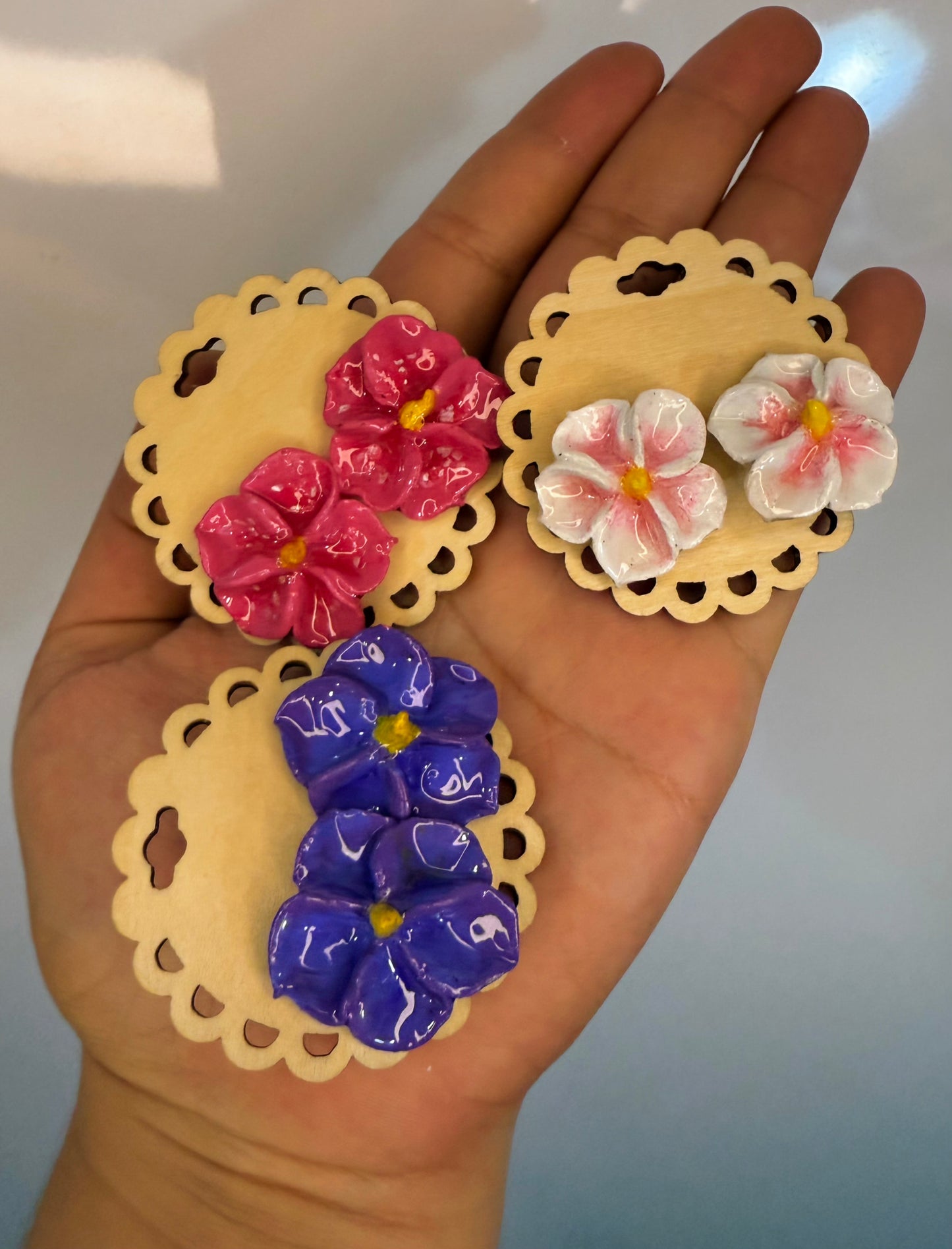Pantallas blancas de porcelana fría