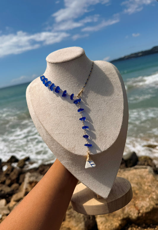 Cadena de azul cobalto de mar