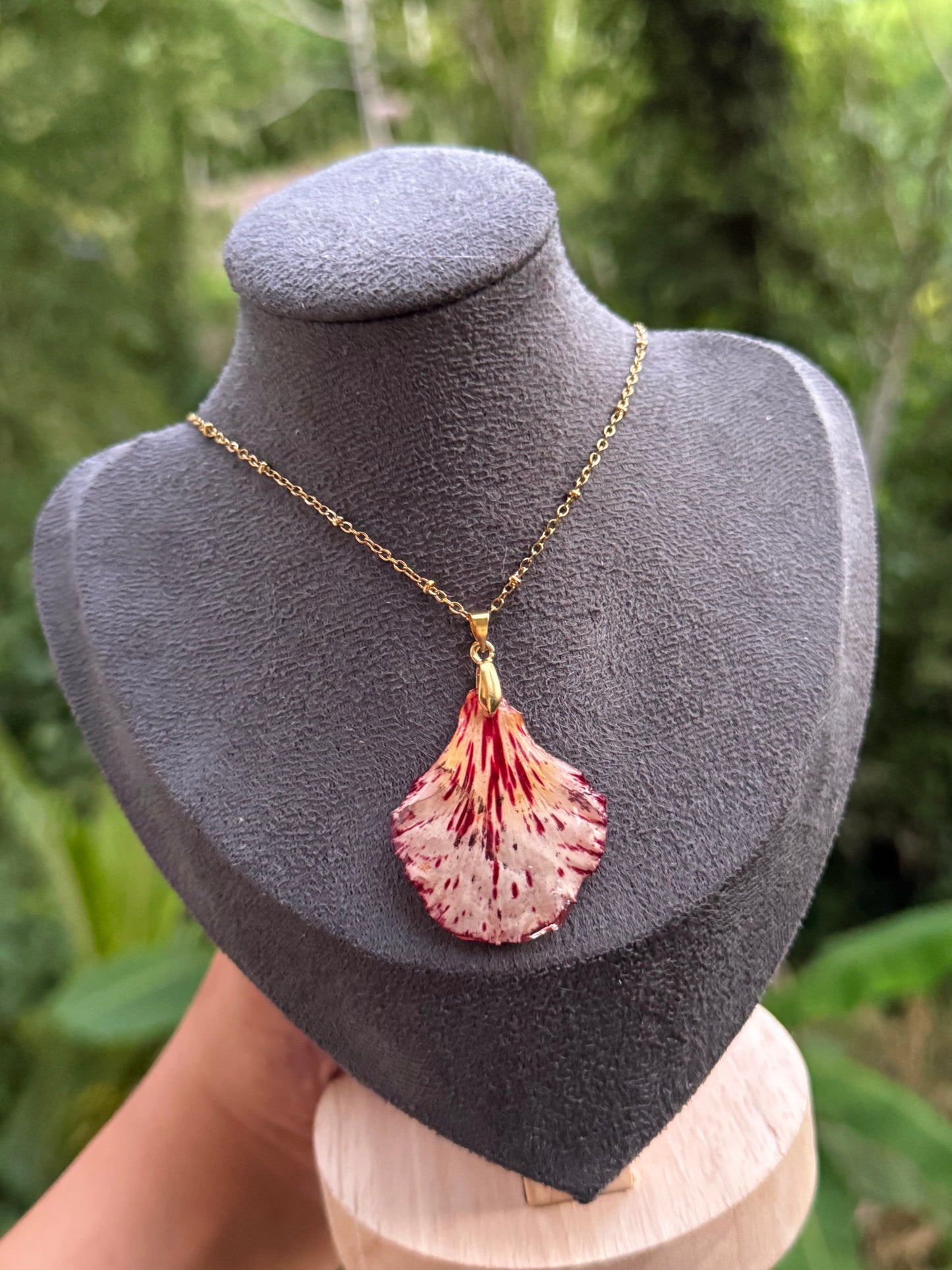 Cadena reversible de flamboyan“jibara”