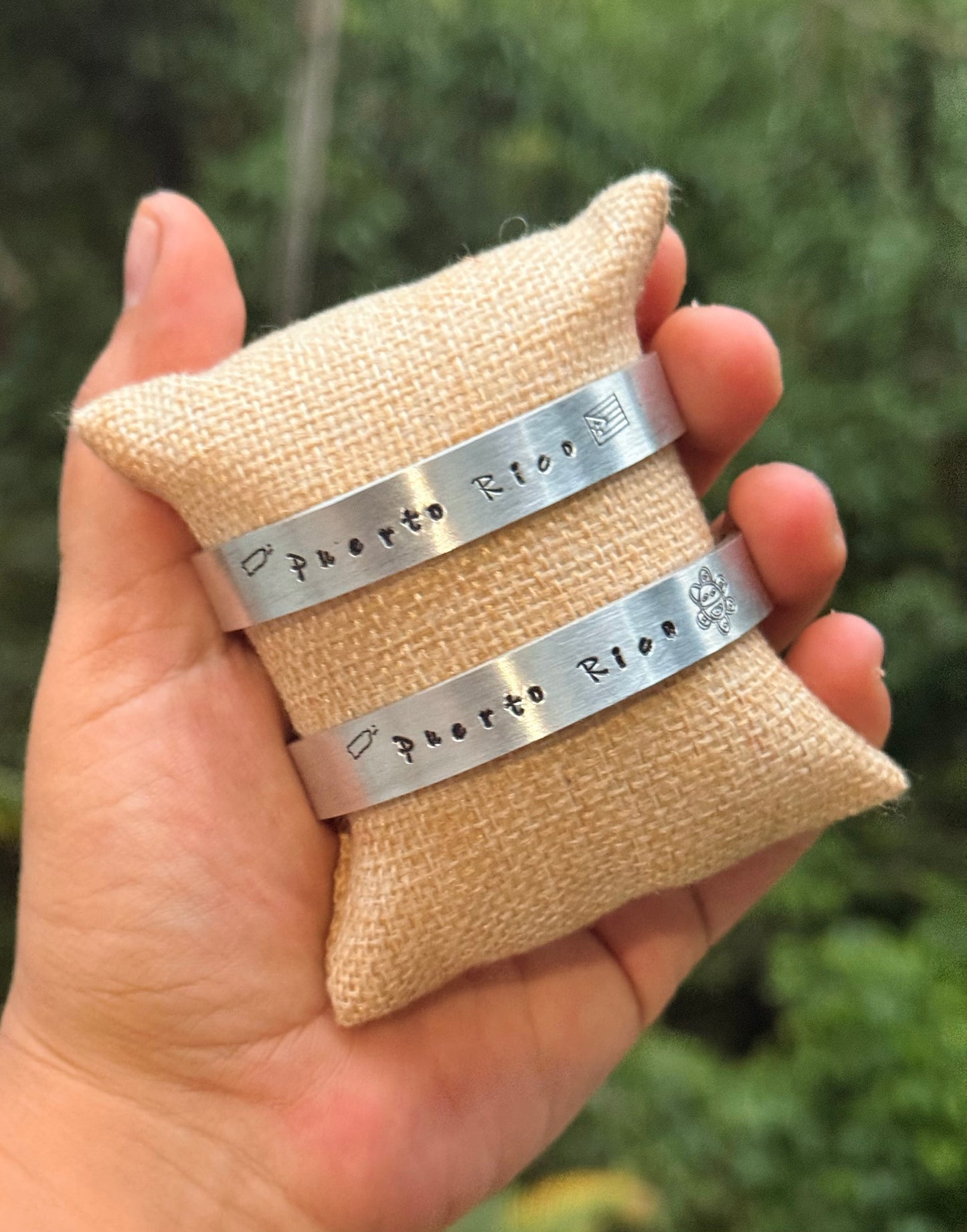 Pulsera de aluminio personalizada • Estampada a mano